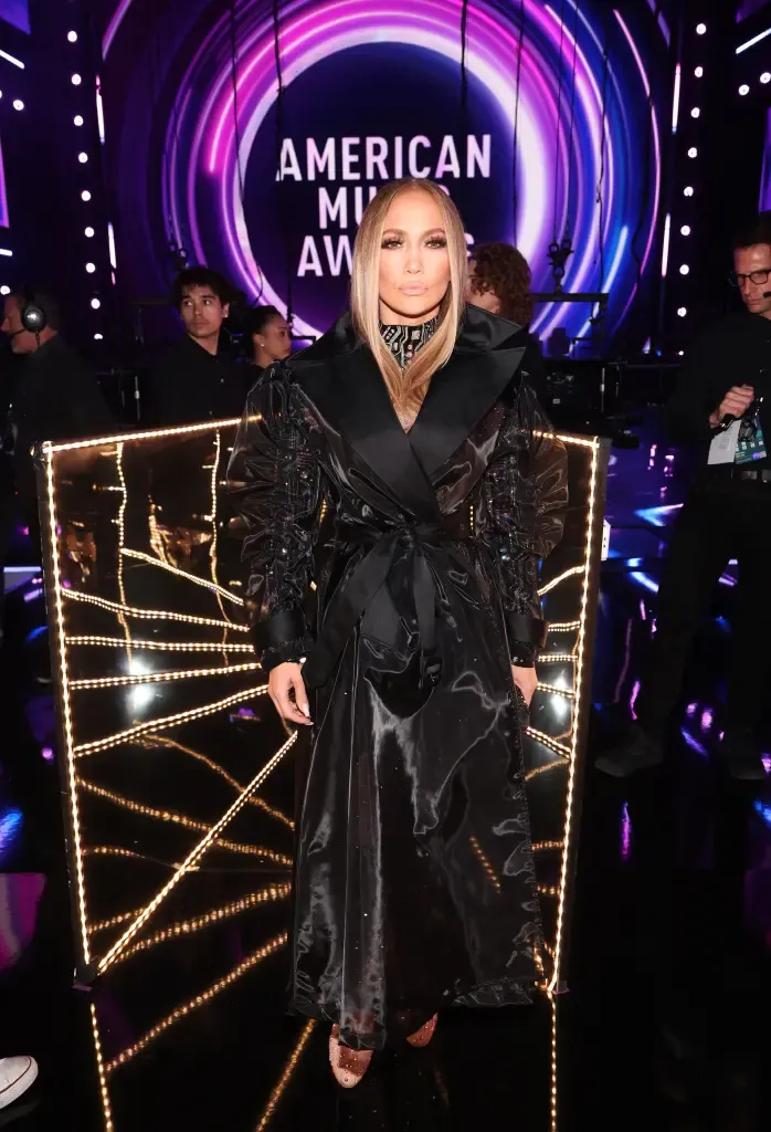 2025-american-music-awards-1
