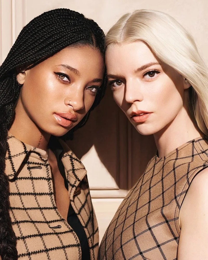dior-forever-hydra-foundation-anya-willow-1