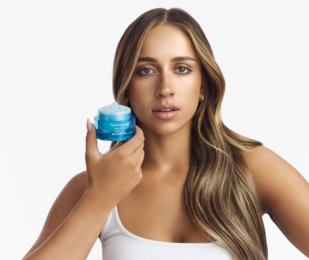 tate-mcrae-stars-in-neutrogena-hydro-boost-2025-1